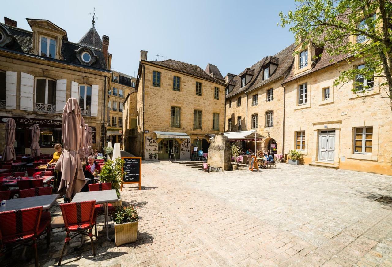 Le Grand Duplex De Rafael Apartment Sarlat-la-Caneda Exterior photo